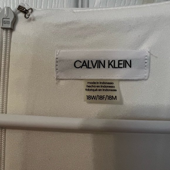 Calvin Klein A Line White Gorgeous Dress, size 20! - Picture 2 of 2
